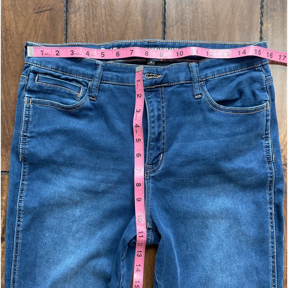 R Jeans Signature Soft High Rise Skinny Capri - Picture 5 of 6